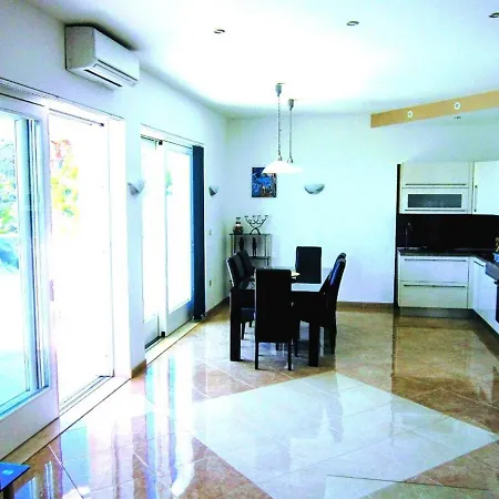 Apartment Azure *